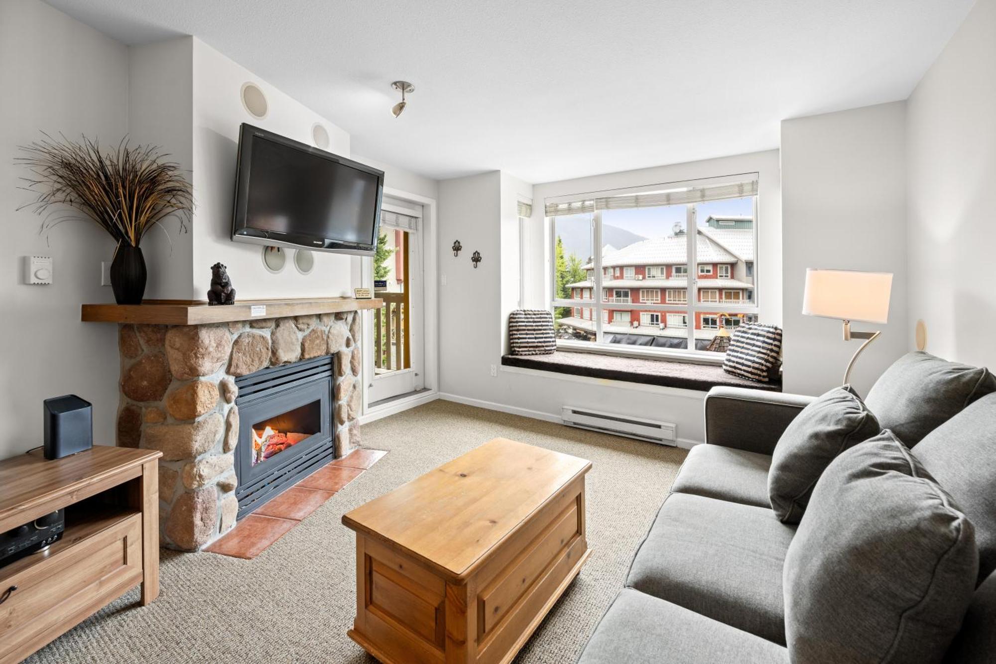 Bear Lodge One Bedroom By Mva Whistler Eksteriør billede